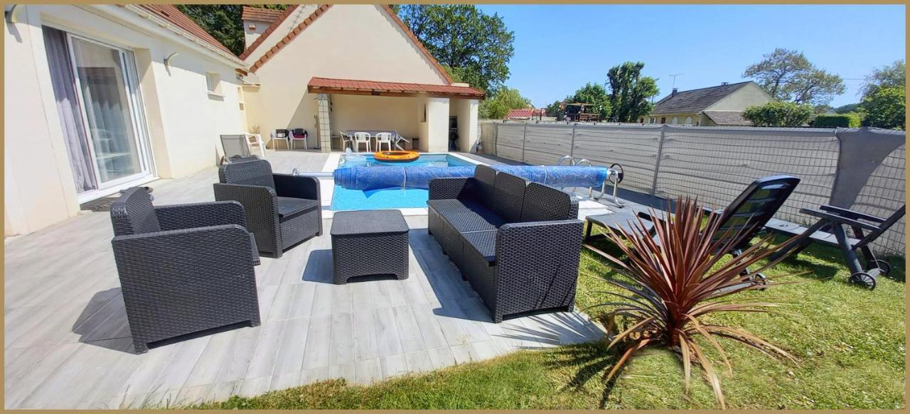 15Min De Disney, Dependance Et Piscine Privee A La Campagne Crevecoeur-en Brie Luaran gambar